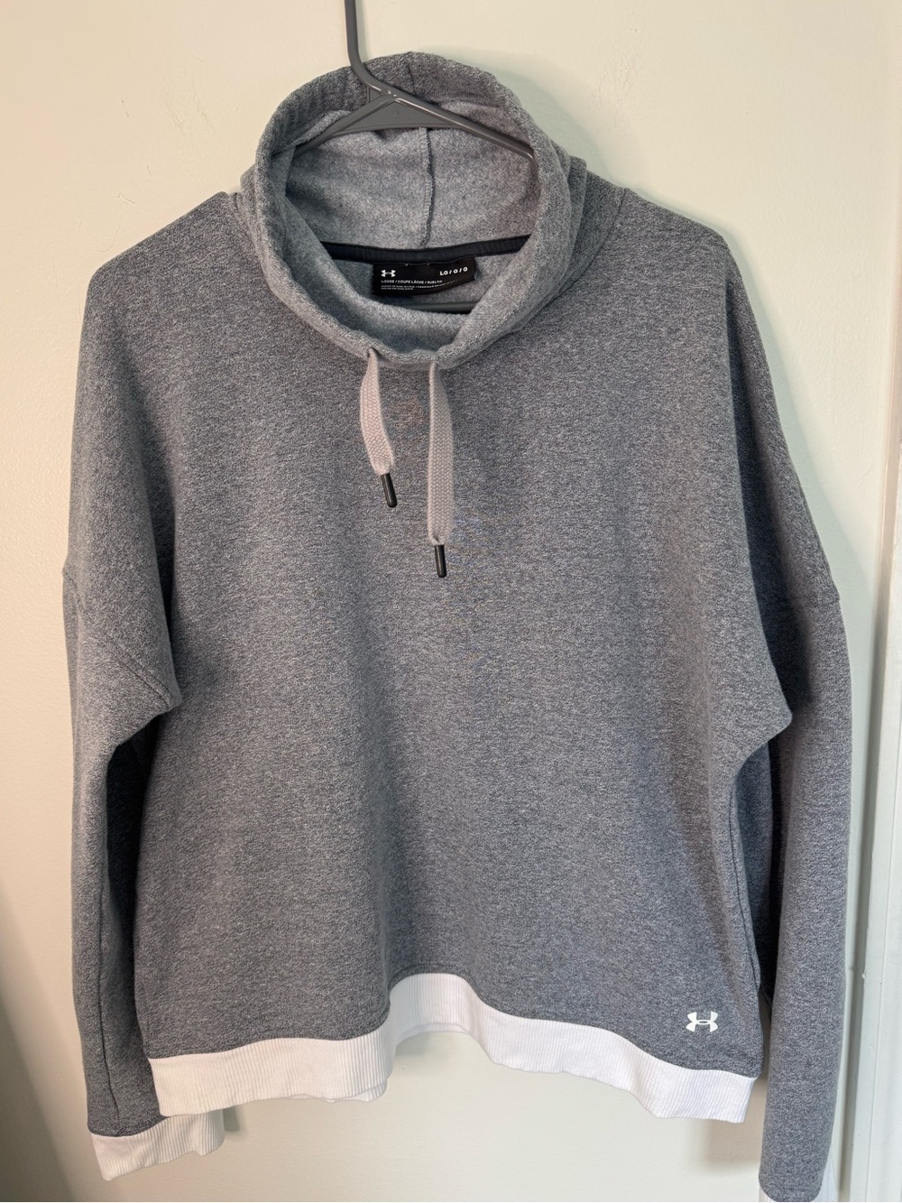 Under Armour Women's Cowl Neck Pullover Sweatshirt Gray White Size L Loose Fit